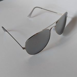 Aviator Sunglasses (silver/silver)